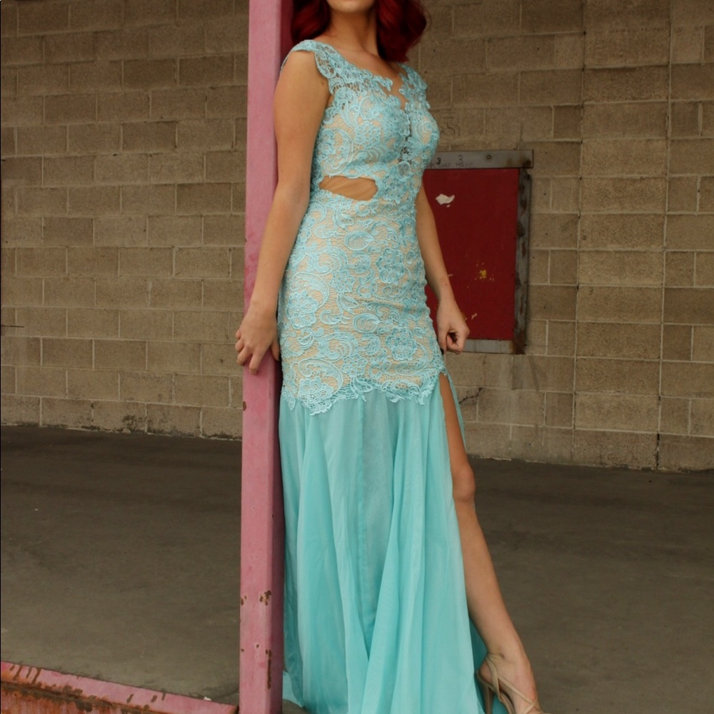 Prom dress